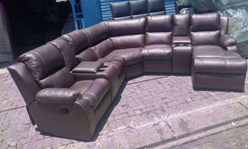 Sofa photo 1