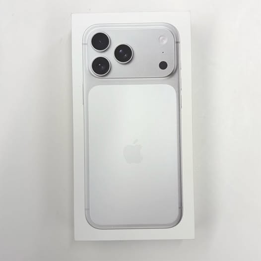 iPhone 17 Pro photo 1