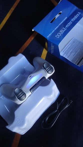 Ps4 Wireless Controllers photo 3