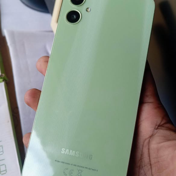 Samsung a05 photo 2