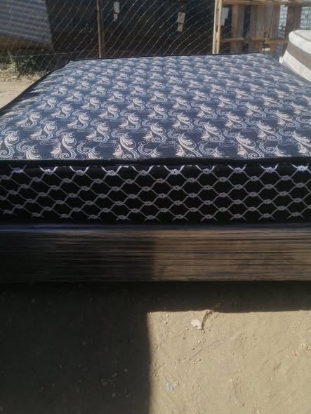 Double beds photo 3