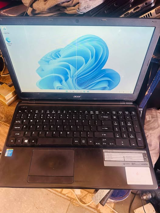 Acer core i5 with dead battery photo 1