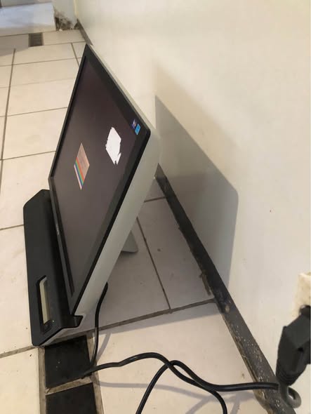 MONITOR photo 1