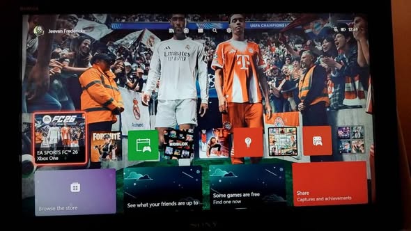 Xbox one photo 2