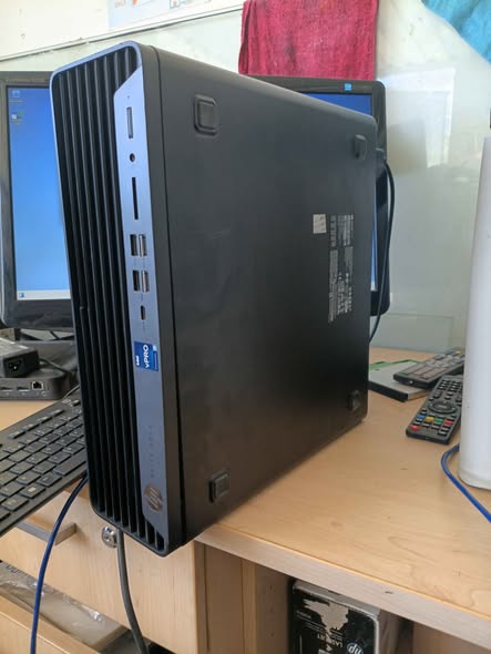 HP Elite SFF 600 G9 i7 12gen photo 3