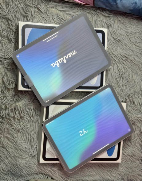 IPAD 11th GEN (A16) 256GB photo 1