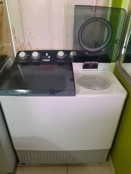 WASHING MACHINE photo 1