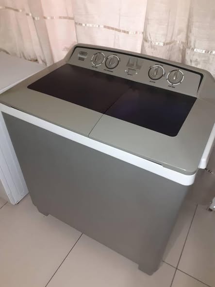 WASHING MACHINE photo 1