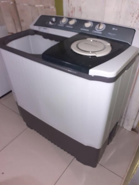 WASHING MACHINE photo 1