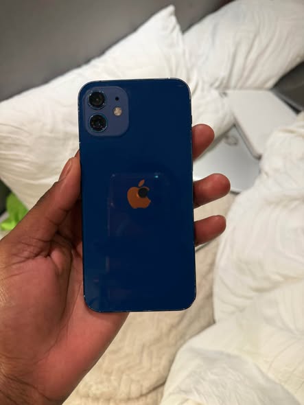 Iphone 12 photo 2