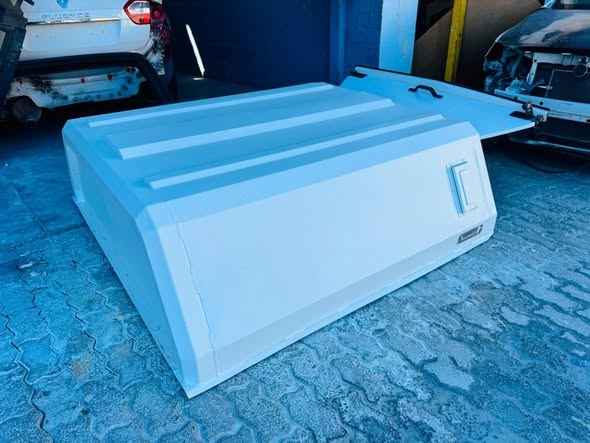 Toyota Hilux GD6 canopy Double cab photo 1