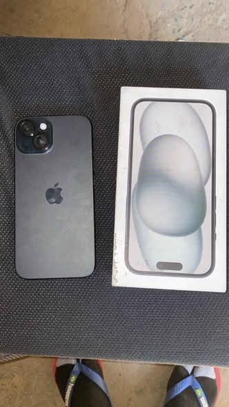 IPhone 15 photo 1
