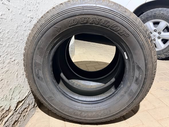 Tyres 265/65R17 x2 photo 1
