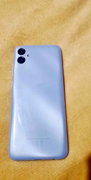 Samsung A04 photo 2