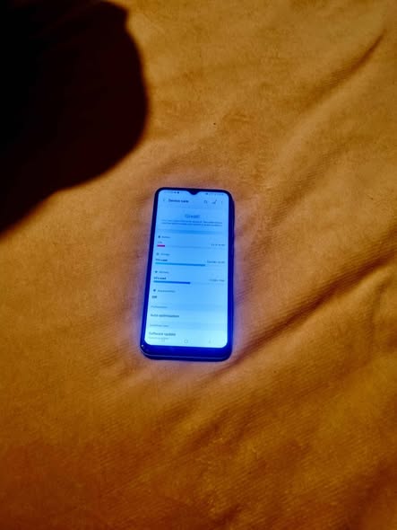 Samsung A04 photo 3