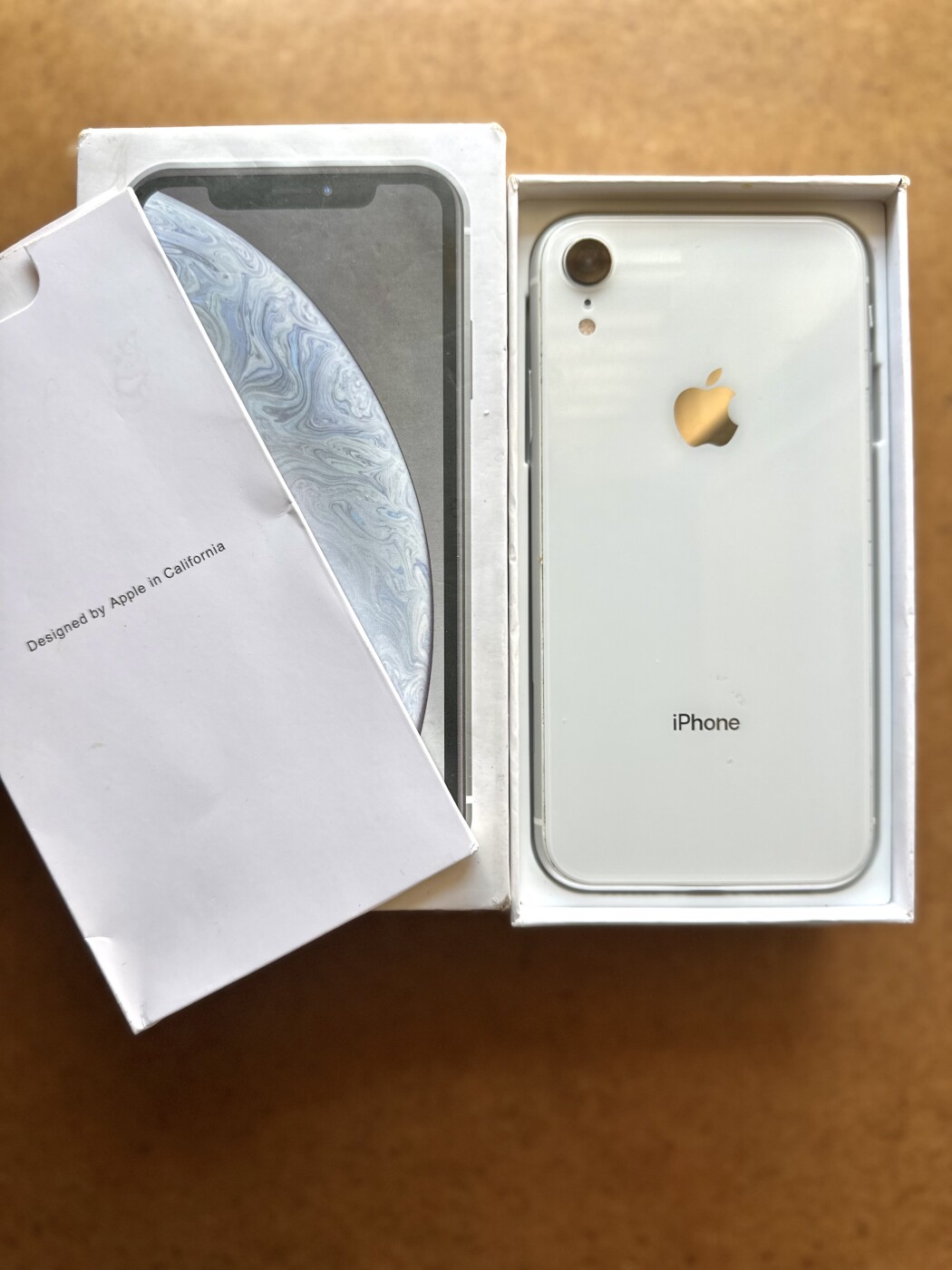 iPhone Xr photo 1
