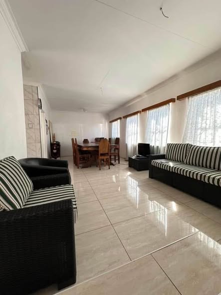 4 BEDROOM HOUSE FOR SALE IN KHOMASDAL photo 1