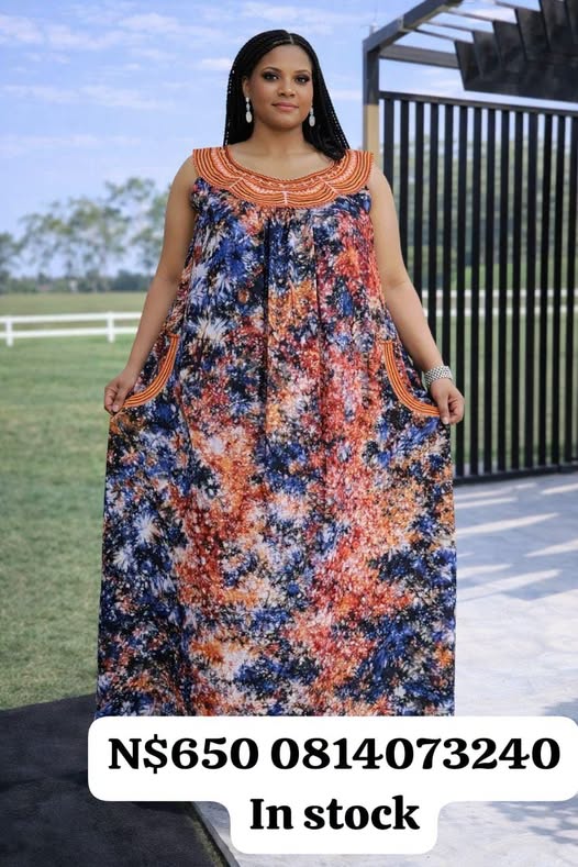 Dress photo 1