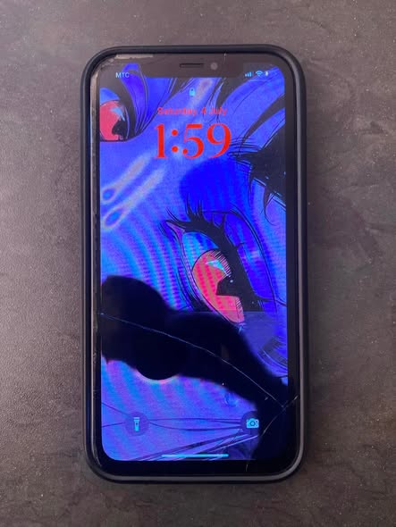 iPhone XR photo 1