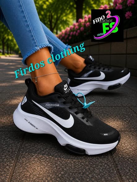 Sneakers photo 5