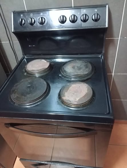 Defy stove photo 2