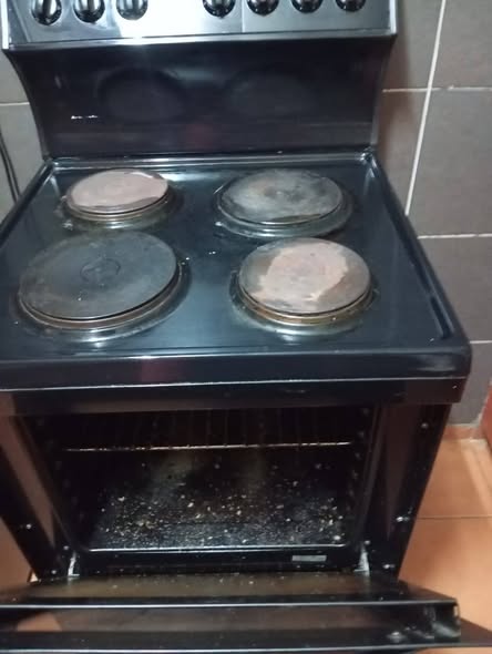 Defy stove photo 1