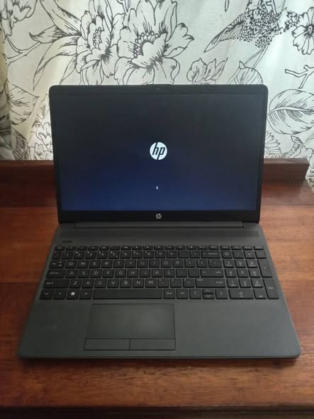 Hp 250 g9 leptop 128GB photo 1