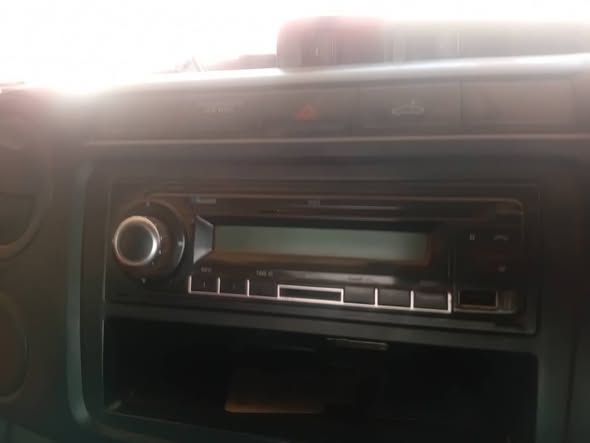 VW STANDARD RADIOS WITH BLUTOOTH photo 3