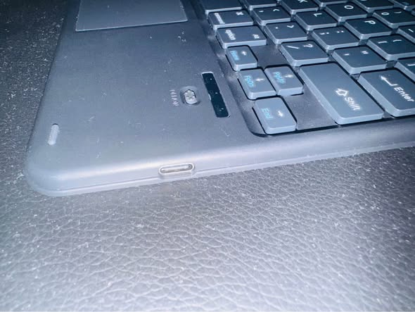 Black view Bluetooth keyboard photo 3