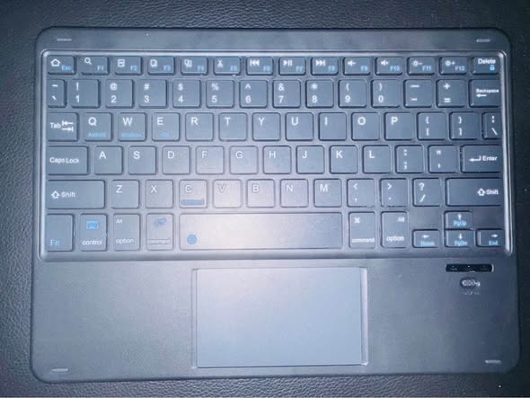 Black view Bluetooth keyboard photo 4