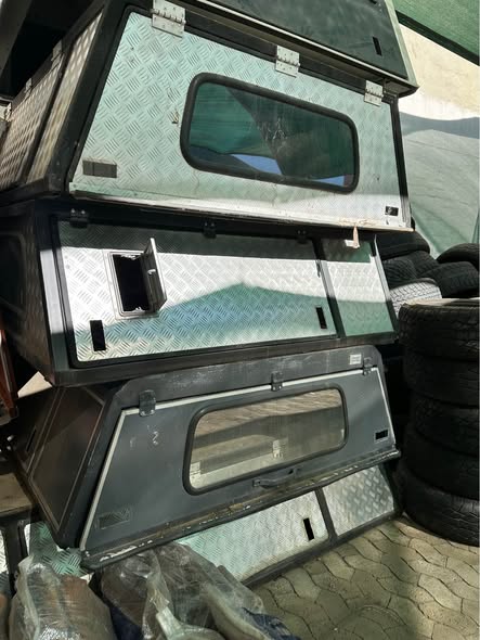 Aluminum Canopy’s ( 2016 Hilux ) photo 3