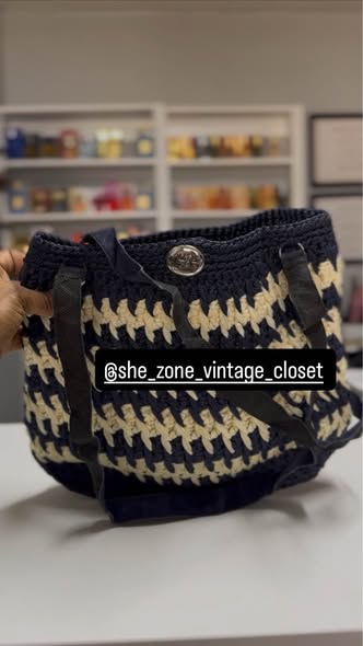Handbags photo 3