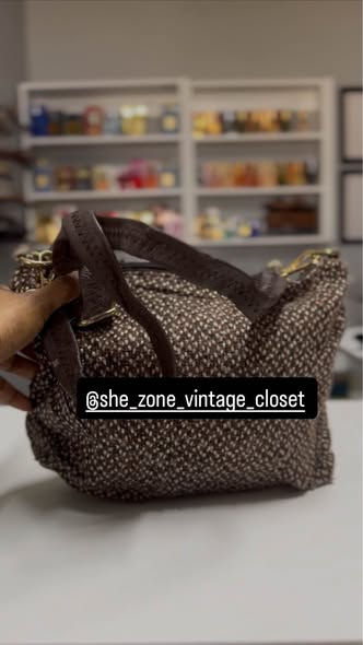 Handbags photo 2