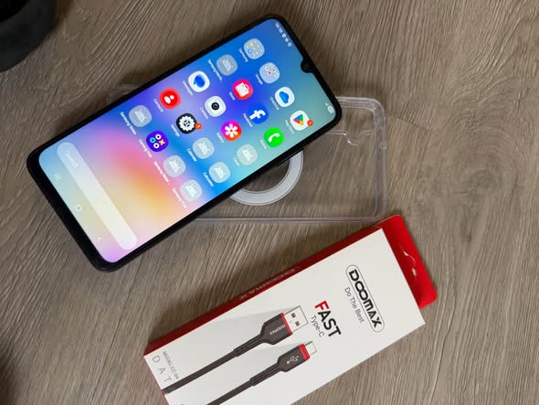 Samsung A05s photo 1