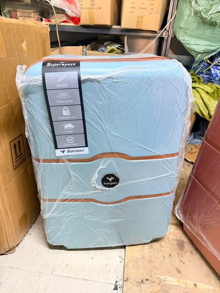 Dusty Pink suitcases photo 5