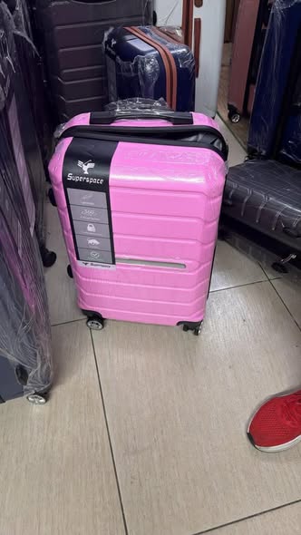 Dusty Pink suitcases photo 2