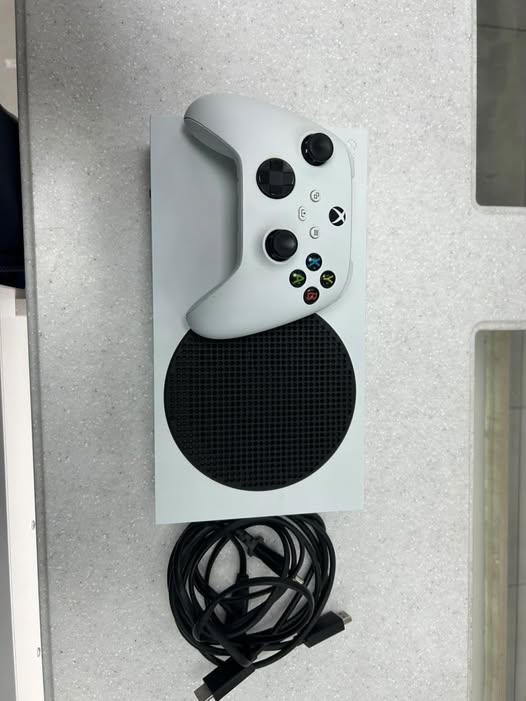 Xbox series s photo 1