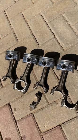 Golf 7.5r pistons photo 1