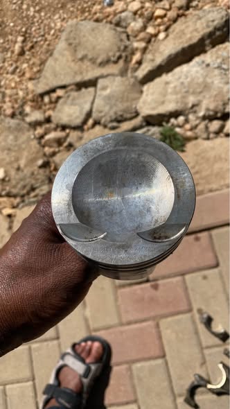 Golf 7.5r pistons photo 3