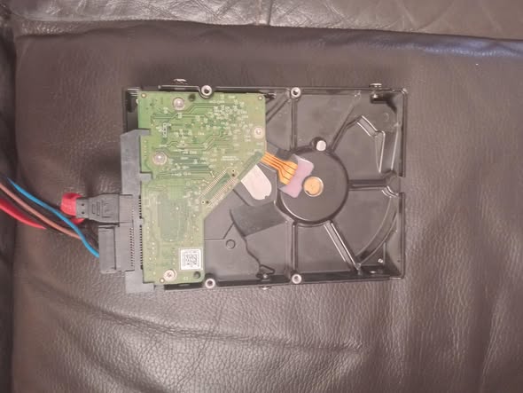 WD BLUE PC hardrive photo 1