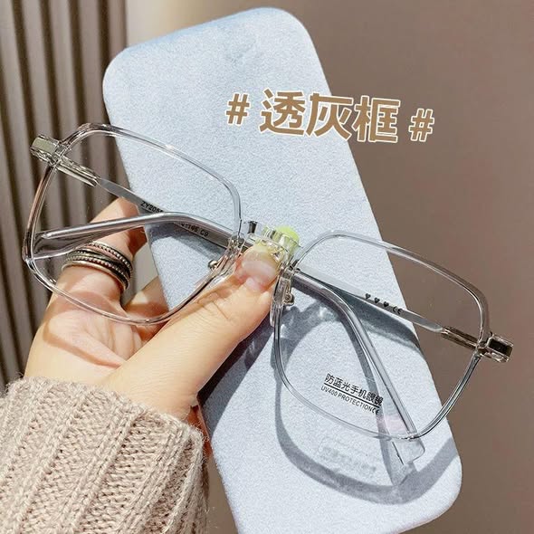 Glasses photo 2