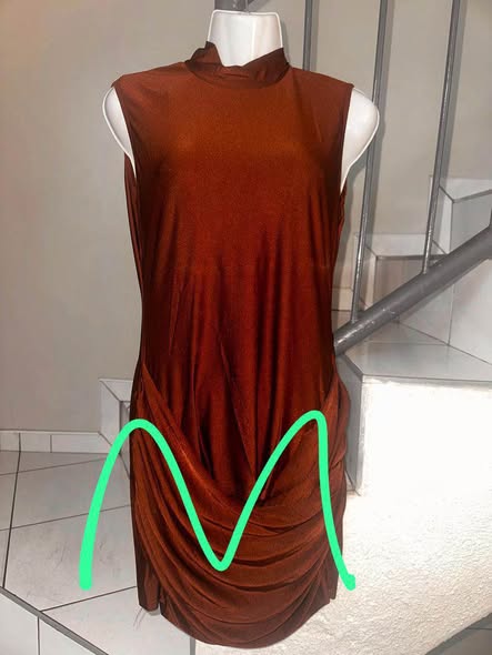 Women’s dresses photo 1