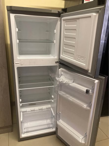 Defy fridge photo 1