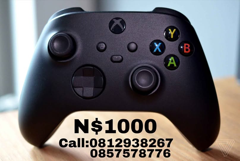 Xbox Series X/S Controller photo 1