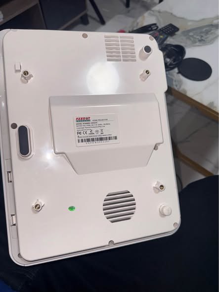 Projector photo 1