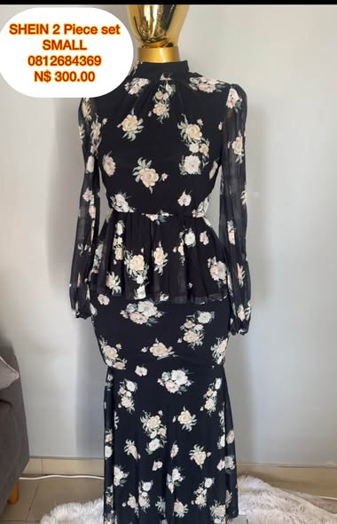 SHEIN DRESSES photo 1