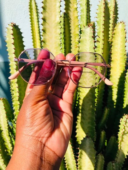 Photochromic glasses photo 1