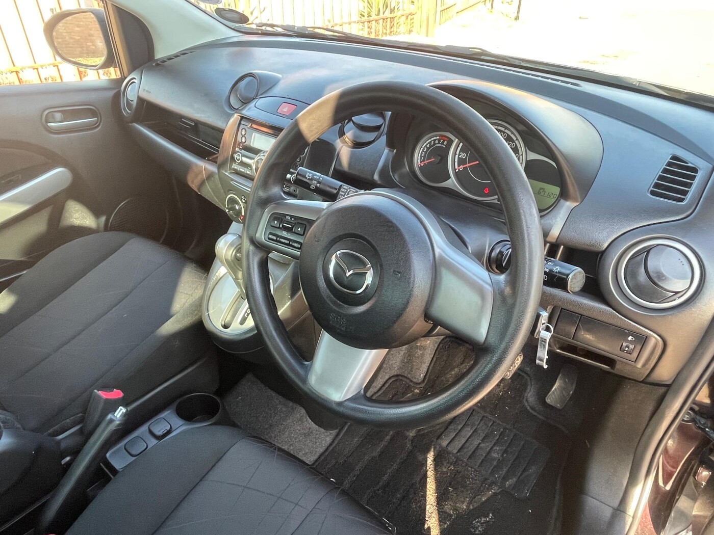 Mazda Demio For Sale photo 6