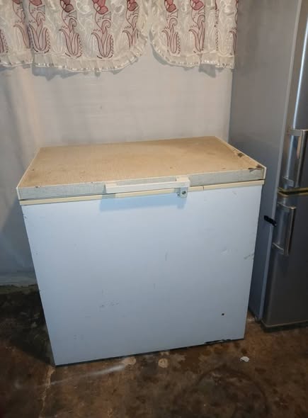 Defy deep freezer photo 2