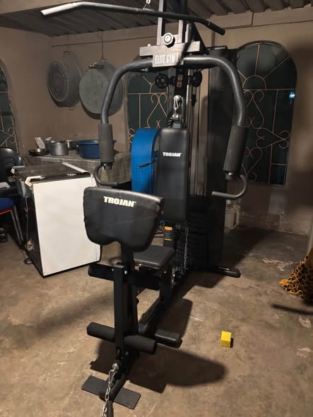 Gym set photo 1